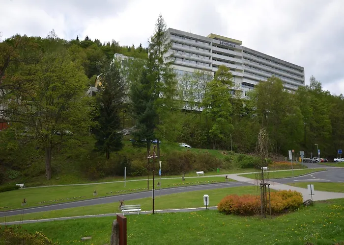 Snug Apartment In Jachymov Near Ski Area